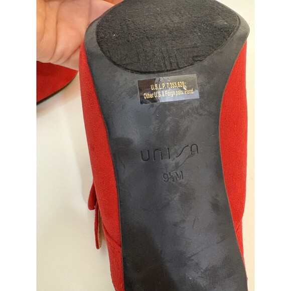 Unisa Pointed-Toe Kitten Heel Mary Jane Style Slingback Pumps Red Suede Size 9.5 - Picture 5 of 10